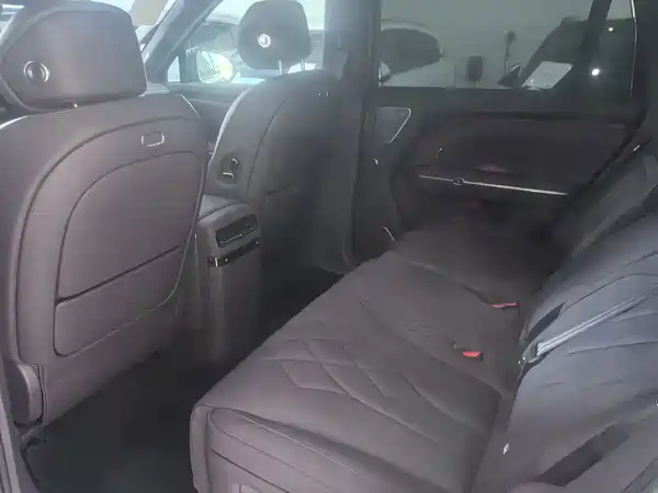 Voyah Taishan X8 2026