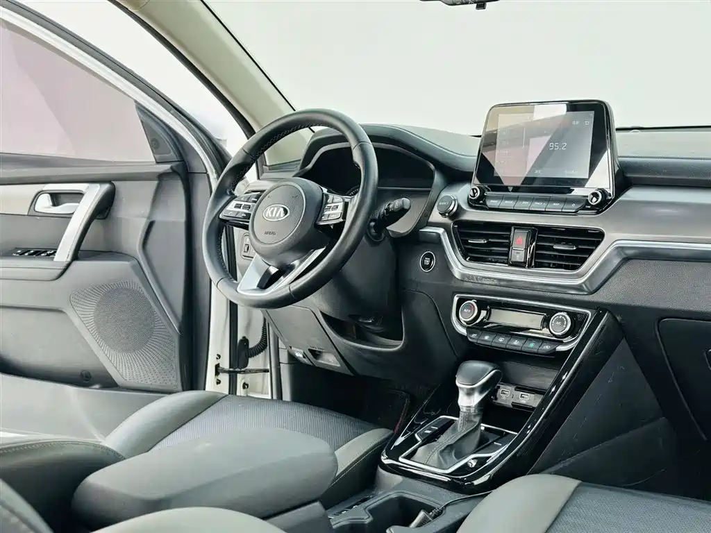 Kia Sportage 2019 — фото 15