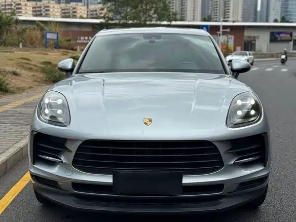 Porsche Macan 2020