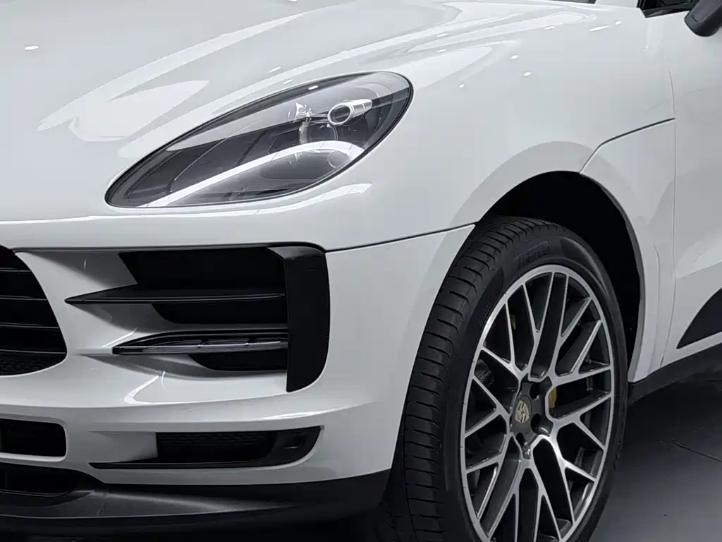 Porsche Macan 2021 — фото 13