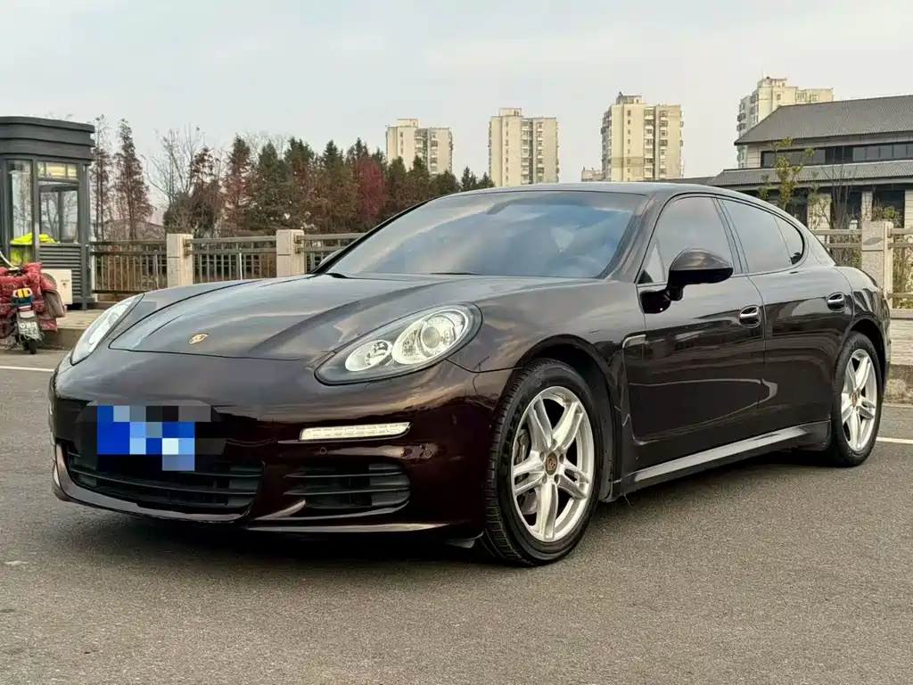 Porsche Panamera 2015 — фото 1