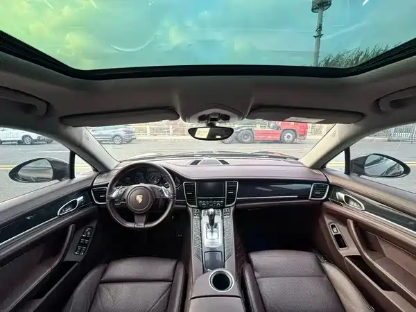 Porsche Panamera 2015
