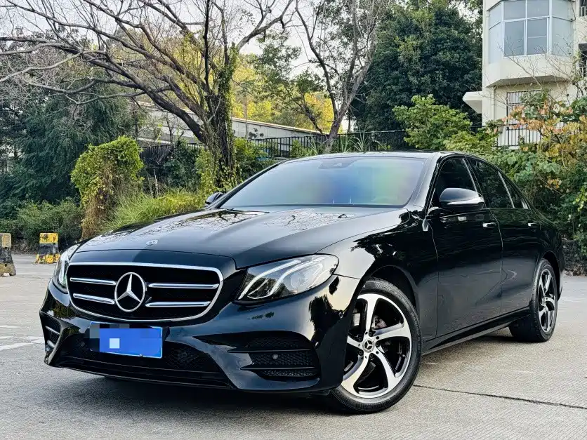 Mercedes-Benz E-Class 2018