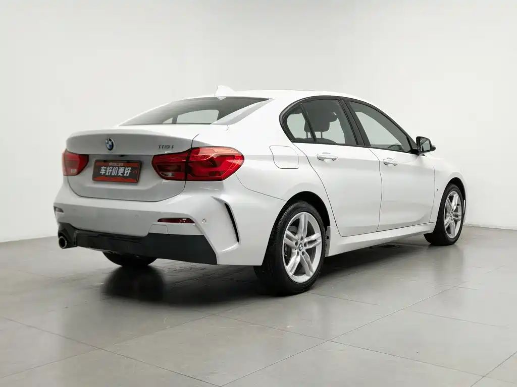 BMW 1 Series 2019