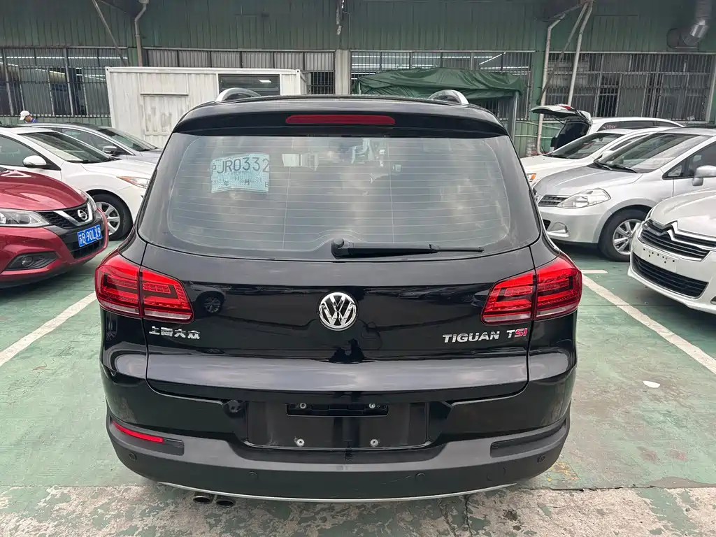 Volkswagen Tiguan 2016 — фото 13
