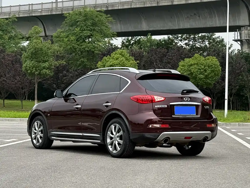 Infiniti QX50 2016