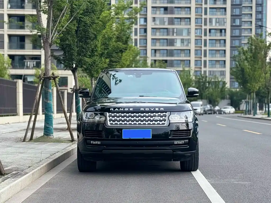 Land Rover Range Rover 2017 — фото 2