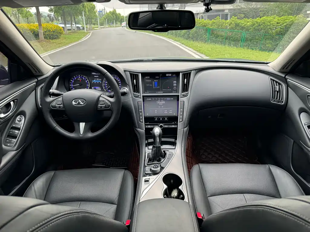 Infiniti Q50L 2015 — фото 9