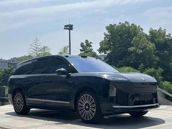 NIO ES8 2026