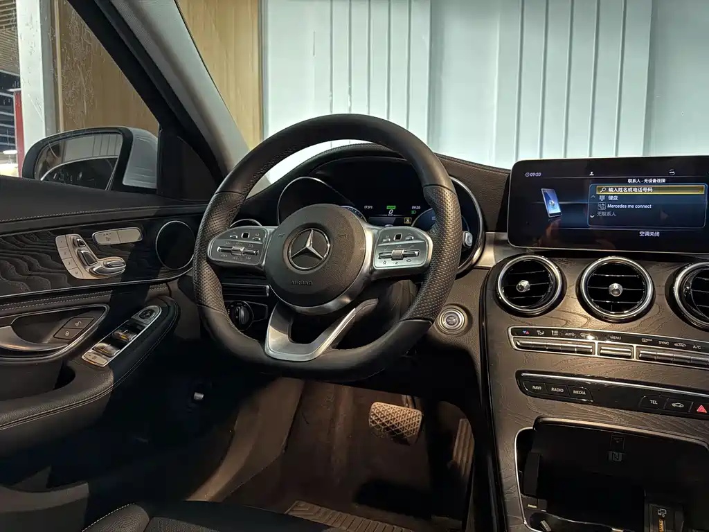 Mercedes-Benz C-Class 2020 — фото 14
