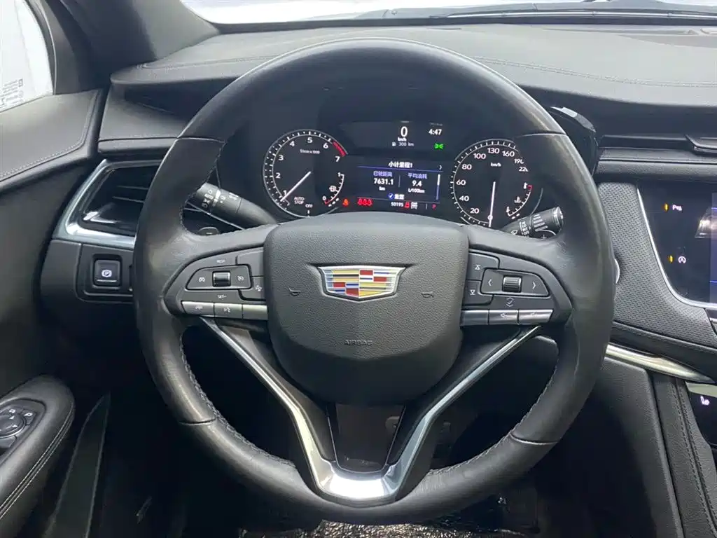 Cadillac XT6 2021 — фото 15