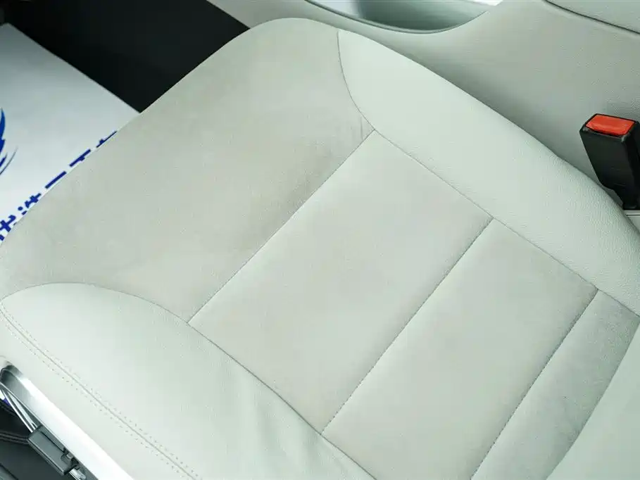 Mercedes-Benz R-Class 2015 — фото 11