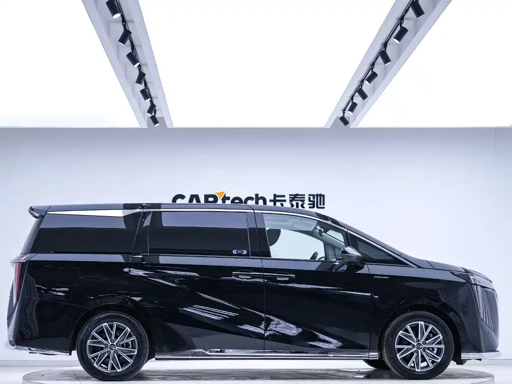 GAC Motor Trumpchi M8 2025 — фото 2