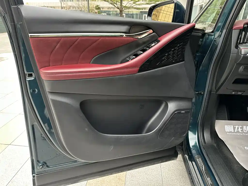 GAC Motor Trumpchi M8 2023 — фото 26