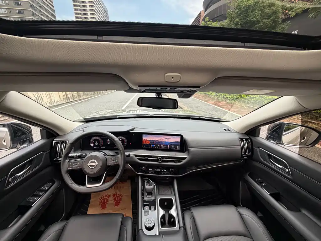 Nissan Teramont 2024