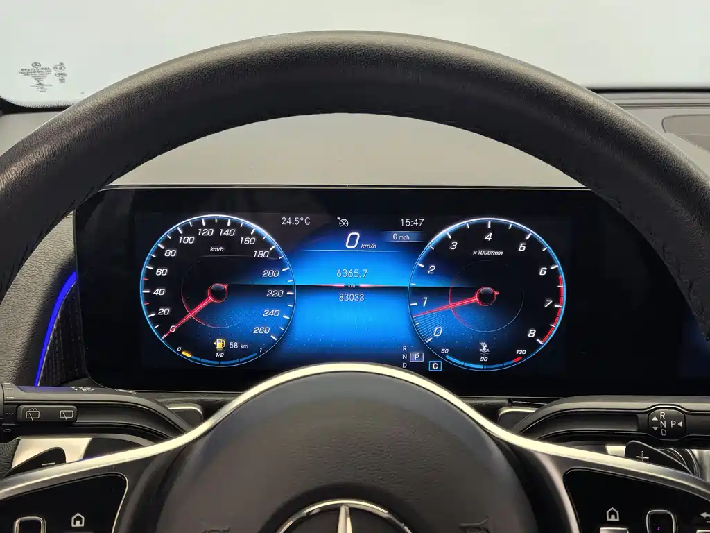 Mercedes-Benz GLB 2023 — фото 18
