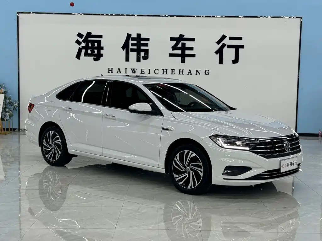 Volkswagen Sagitar 2022