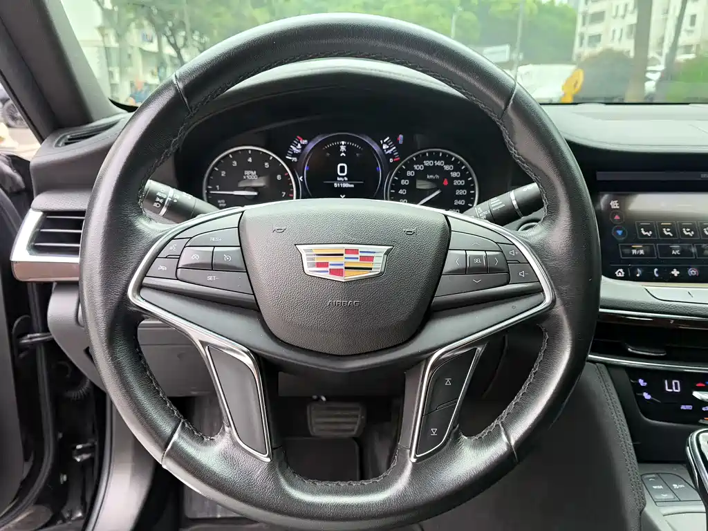 Cadillac CT6 2023 — фото 7