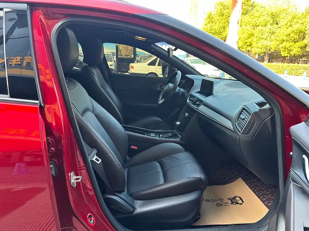 Mazda CX-4 2020 — фото 19