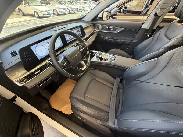Chery Tiggo 8 PRO 2024