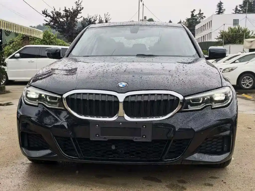 BMW 3 Series 2022