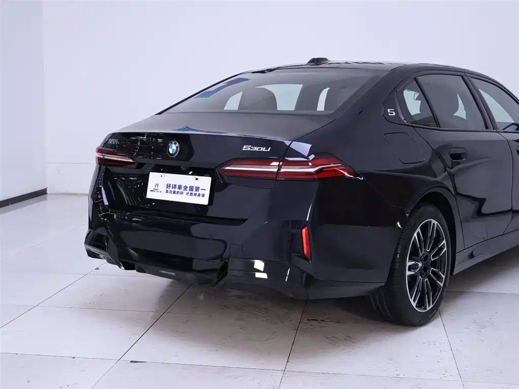 BMW 5 Series 2026