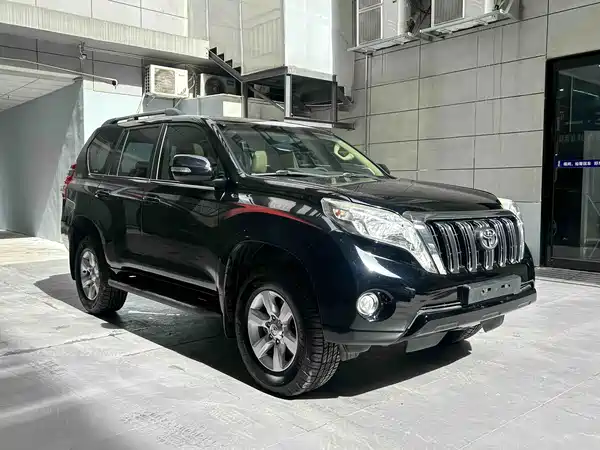 Toyota Prado 2015
