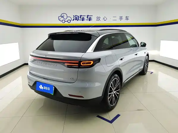 Leapmotor C11 2025