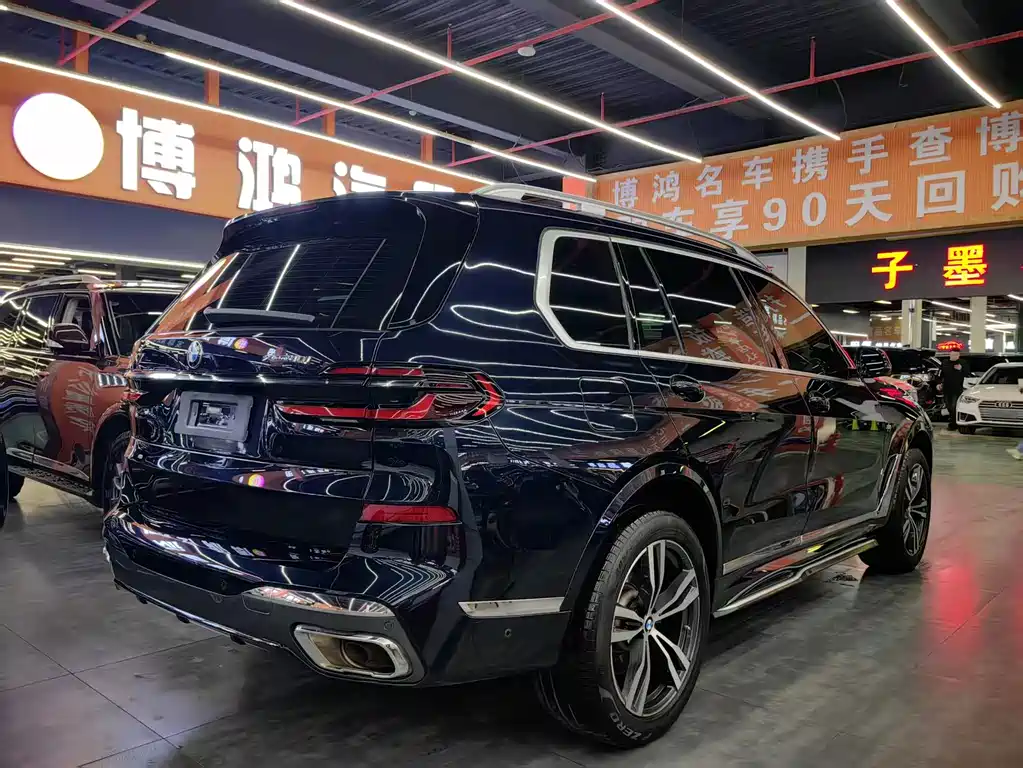 BMW X7 2023 — фото 20