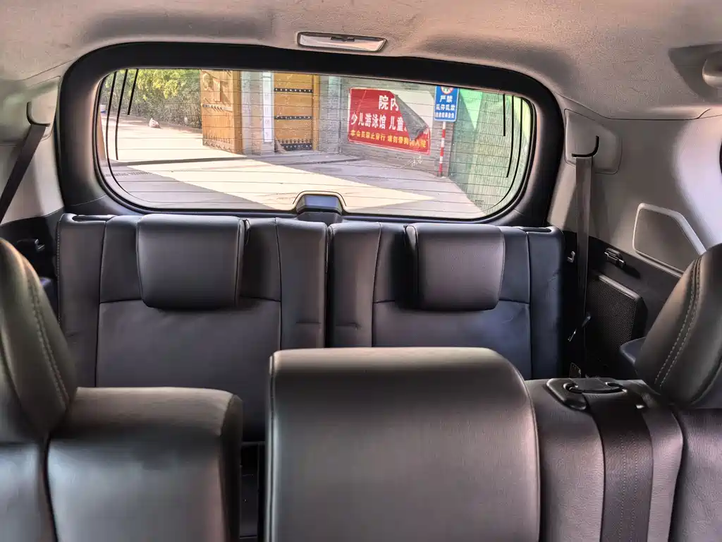Toyota Prado 2016 — фото 18