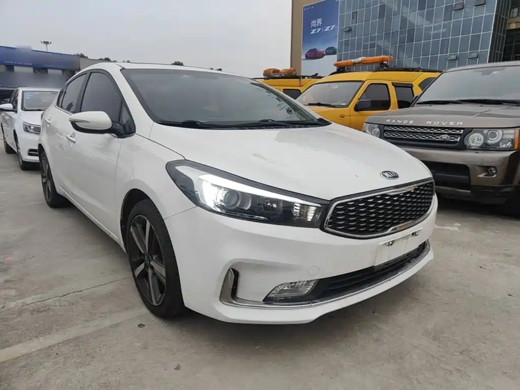 Kia K3 2016