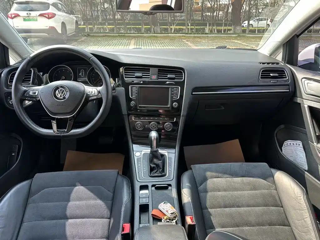 Volkswagen Golf 2015