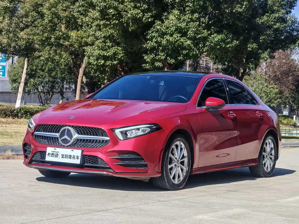 Mercedes-Benz A-Class 2020 — фото 1