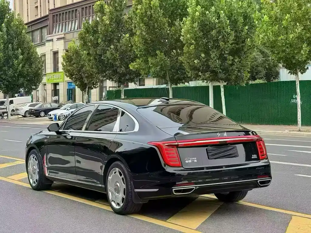 Hongqi H9 2023 — фото 7