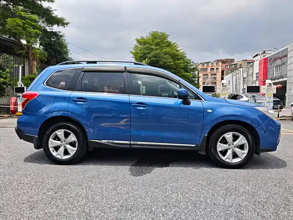Subaru Forester 2015