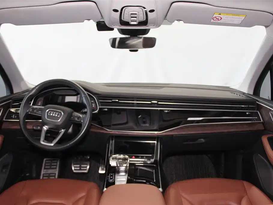 Audi Q7 2023 — фото 9
