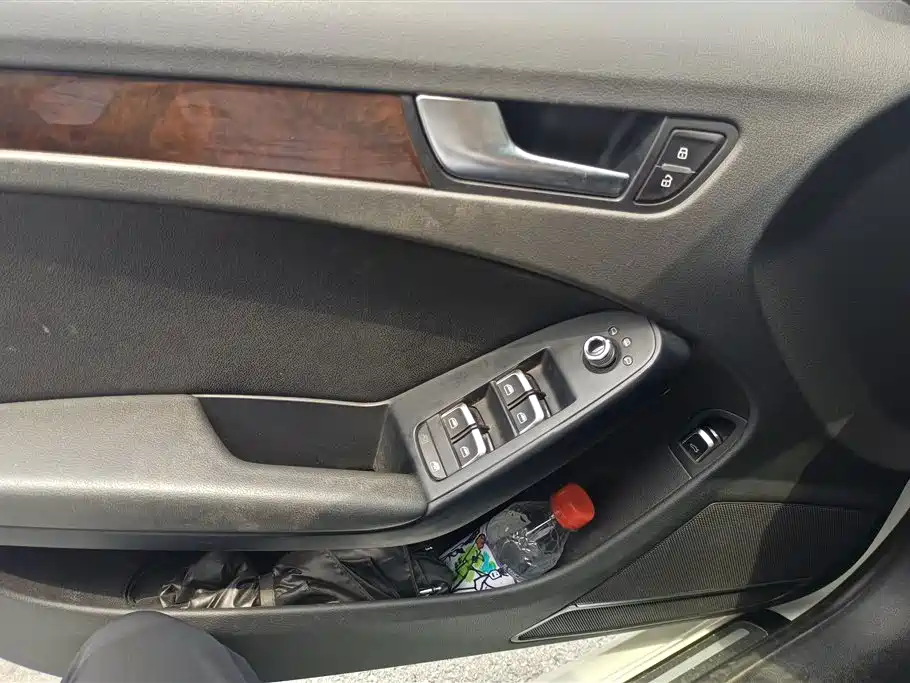 Audi A4L 2014