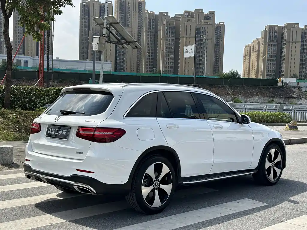 Mercedes-Benz GLC 2018 — фото 4