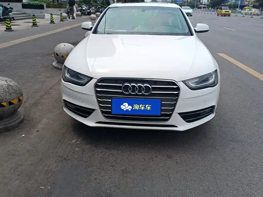 Audi A4L 2014
