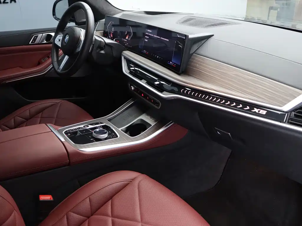 BMW X5 2025 — фото 13