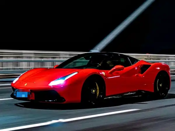 Ferrari 488 2015