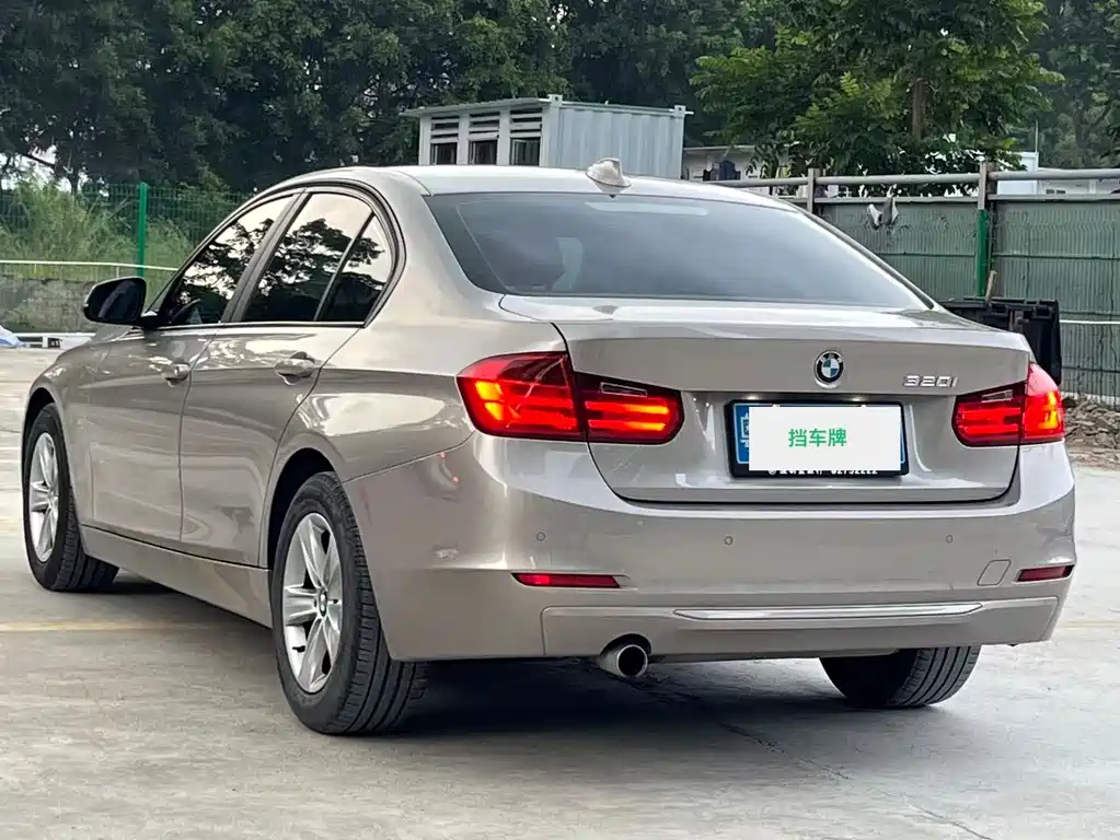 BMW 3 Series 2014 — фото 9