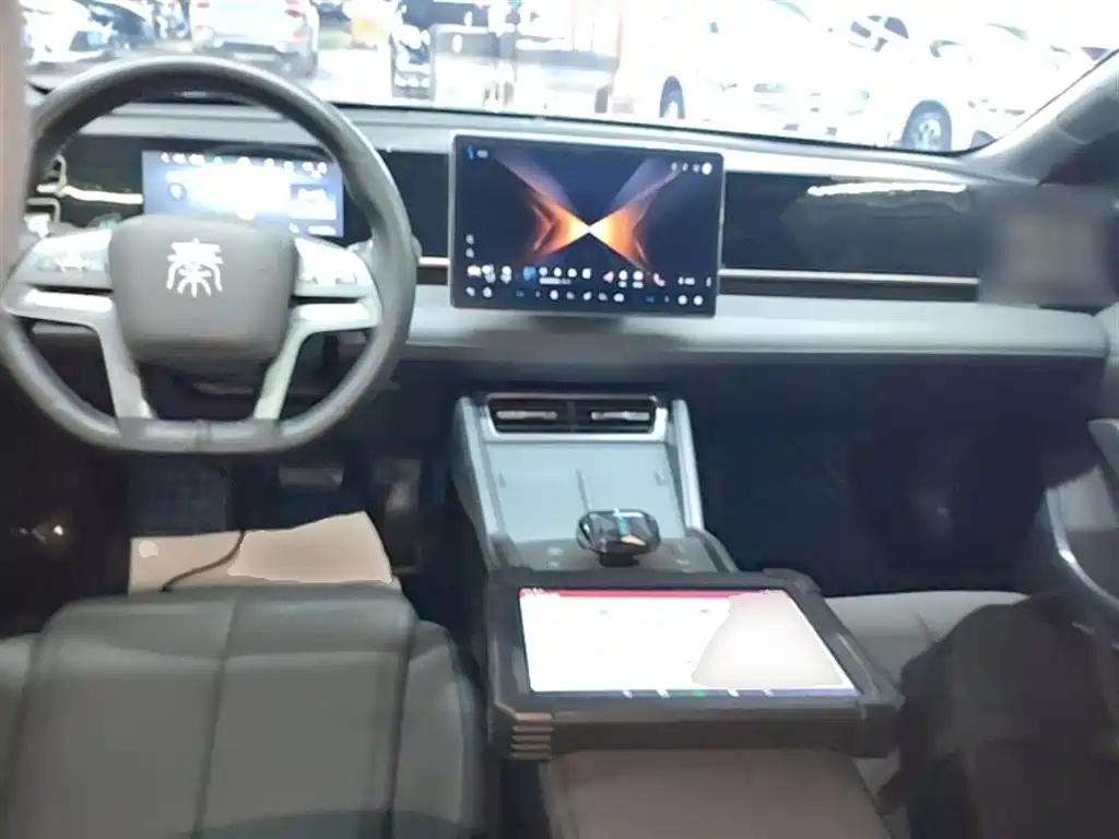 BYD Qin L 2025 — фото 10
