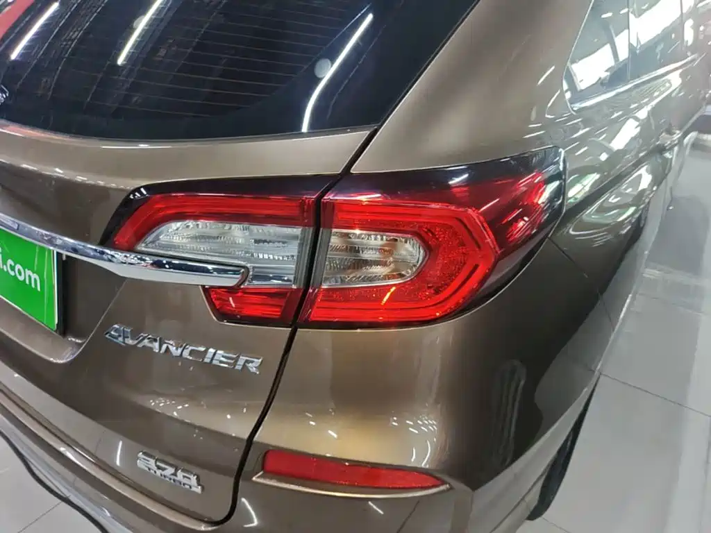 Honda Avancier 2017 — фото 8