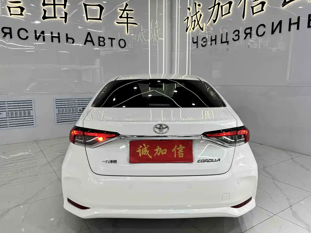 Toyota Corolla 2022 — фото 5