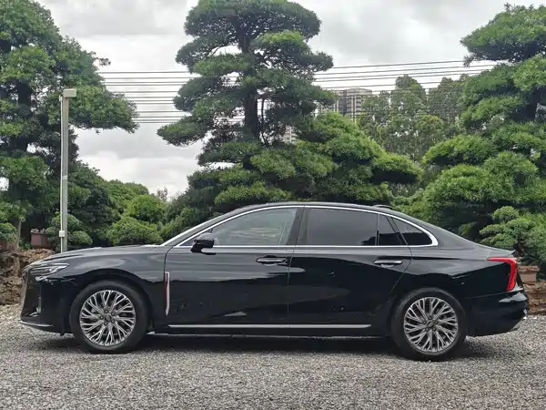 Hongqi H5 2023