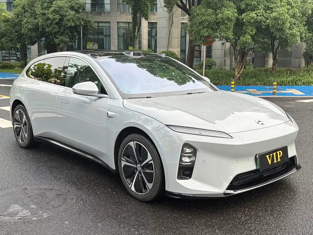 NIO ET5T 2025