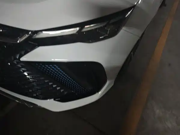 Geely Emgrand L 2022