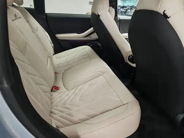NIO ET5T 2025