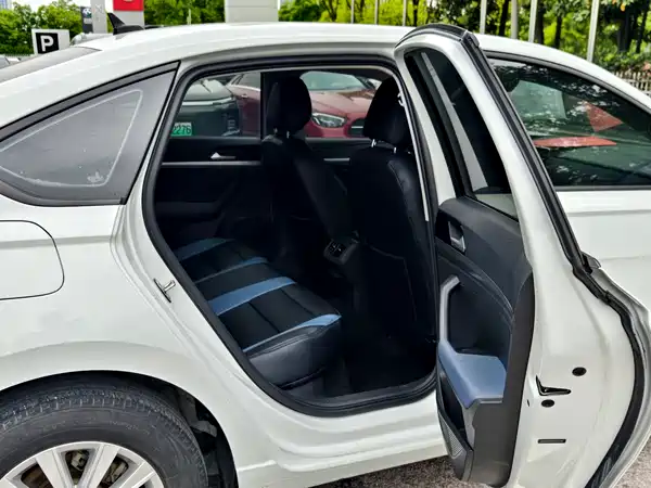 Volkswagen Lavida 2023